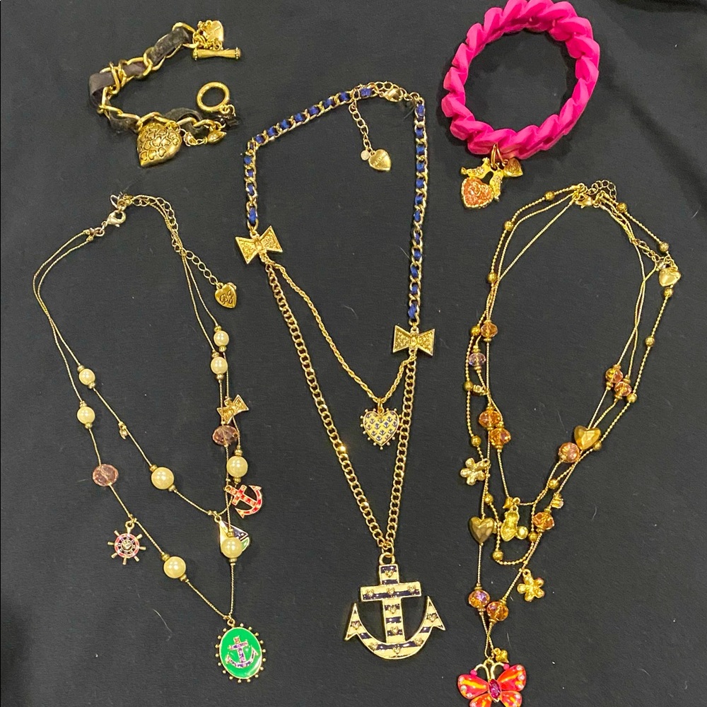 Betsey Johnson - Jewelry 6 Piece Lot 4 Necklaces and 2 Bracelets